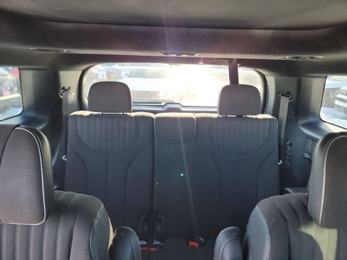 Used 2025 Hyundai Palisade Calligraphy image 24