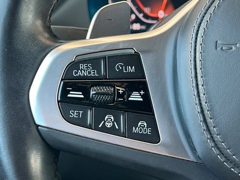 Used 2022 BMW X5 xDrive40i w/ M Sport Package AWD/4WD image 32