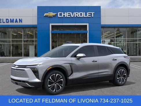 Used 2026 Chevrolet Blazer EV LT FWD image 2