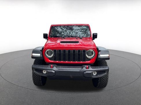 Used 2026 Jeep Wrangler Unlimited Rubicon AWD/4WD image 2