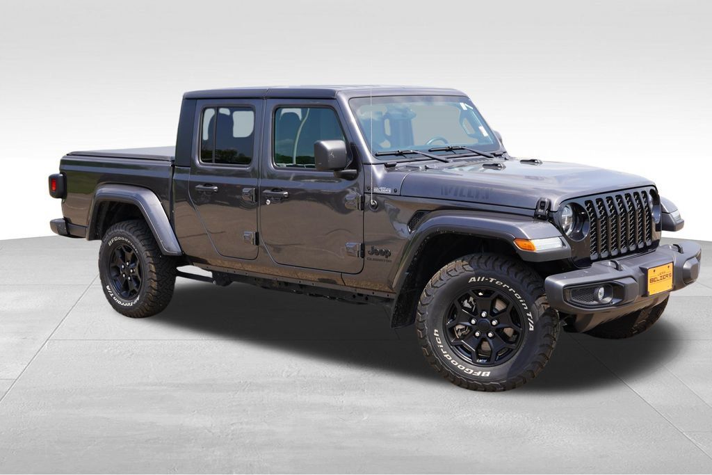 Used 2022 Jeep Gladiator Sport AWD/4WD image 2