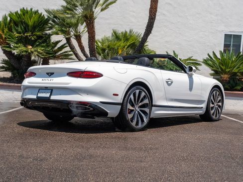 New 2026 Bentley Continental GTC AWD/4WD image 31