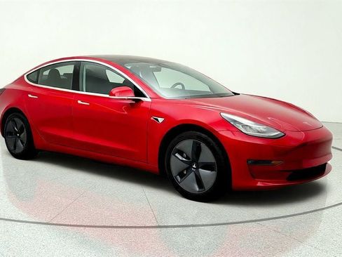 Used 2018 Tesla Model 3 Long Range RWD image 3