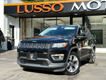 Used 2018 Jeep Compass Limited w/ Navigation Group