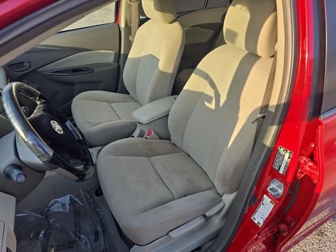 Used 2009 Toyota Yaris Sedan image 17