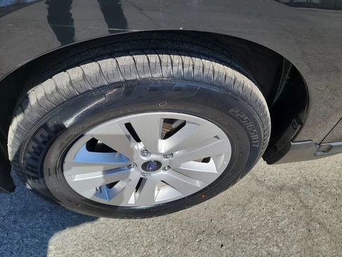 Used 2019 Subaru Outback 2.5i Premium image 29