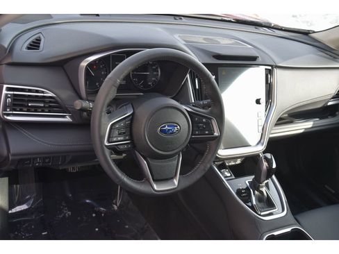 Certified 2025 Subaru Outback Limited image 12