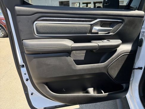 Used 2023 RAM 1500 Big Horn AWD/4WD image 12