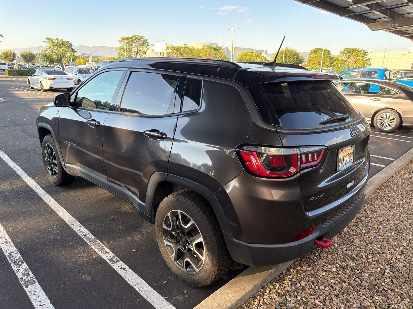 Used 2019 Jeep Compass Trailhawk AWD/4WD image 5