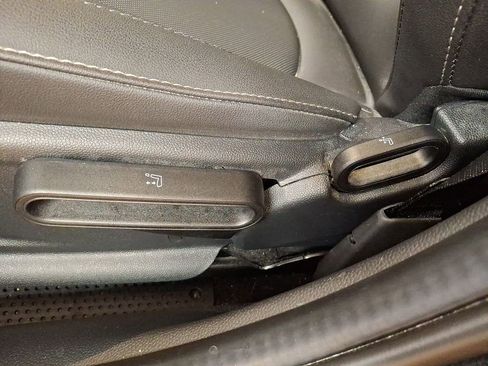 Used 2024 MINI Cooper S image 9