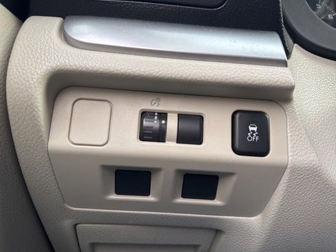 Used 2014 Subaru Crosstrek 2.0i Premium image 26