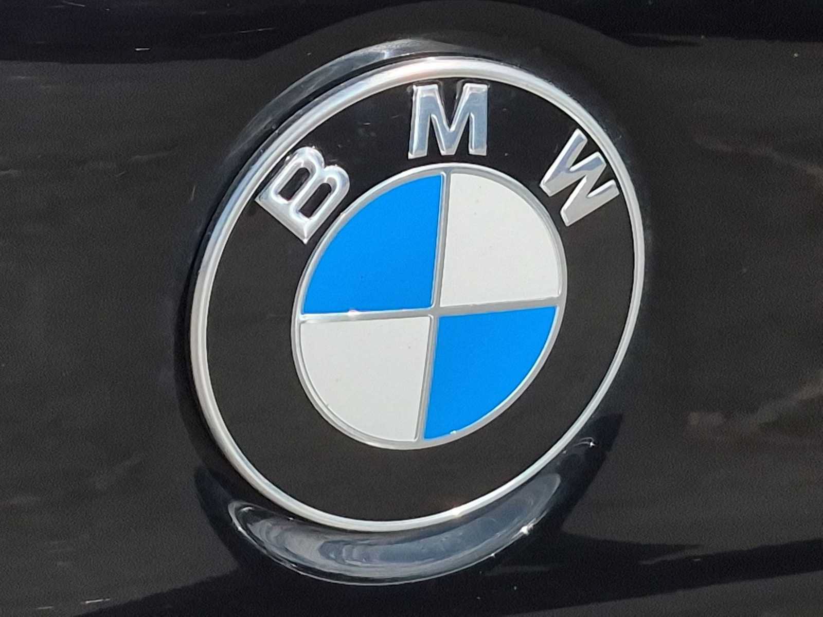 Used 2023 BMW 540i xDrive w/ Premium Package AWD/4WD image 12