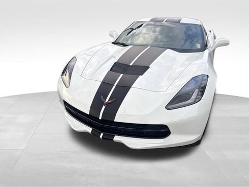 Used 2019 Chevrolet Corvette Stingray Coupe RWD image 7