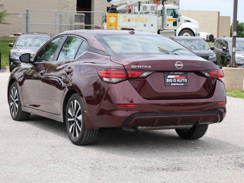 Used 2025 Nissan Sentra SV w/ SV Premium Package FWD image 11