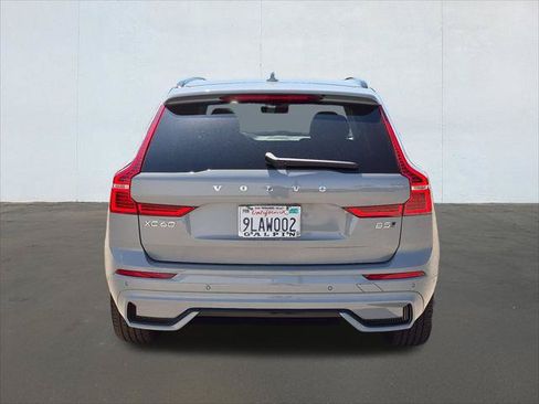 Used 2024 Volvo XC60 B5 Plus AWD/4WD image 6