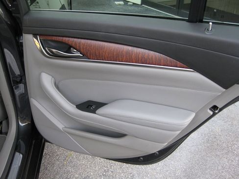 Used 2014 Cadillac CTS Sedan image 32