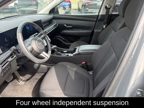 Used 2025 Hyundai Tucson SEL image 13