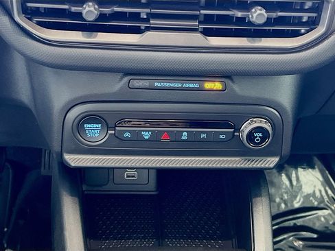 New 2026 Ford Bronco Sport Outer Banks w/ Outer Banks Tech Package+ AWD/4WD image 9