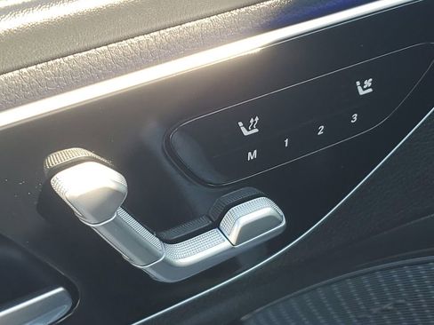 Used 2022 Mercedes-Benz C 300 Sedan w/ Pinnacle Trim Package image 29