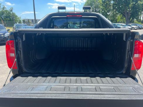 Used 2019 Chevrolet Colorado ZR2 w/ ZR2 Midnight Special Edition AWD/4WD image 23
