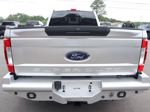 Used 2017 Ford F450 Lariat w/ Tow Technology Bundle AWD/4WD image 8