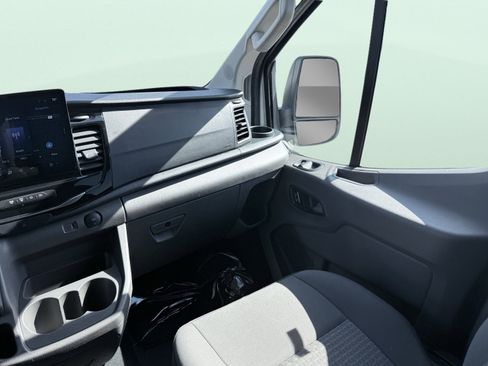 Used 2023 Ford Transit 350 XLT image 36