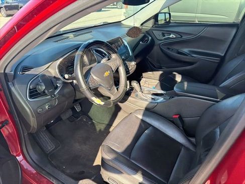 Used 2016 Chevrolet Malibu LT w/ Leather Package image 6