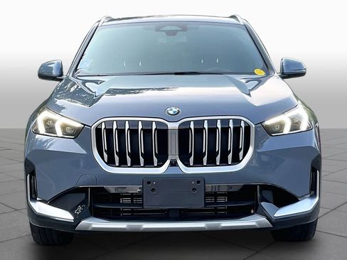 Used 2025 BMW X1 xDrive28i w/ Technology Package AWD/4WD image 3