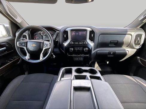 Used 2020 Chevrolet Silverado 1500 LT RWD image 13