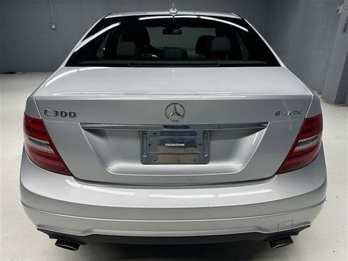 Used 2012 Mercedes-Benz C 300 4MATIC Sedan image 6