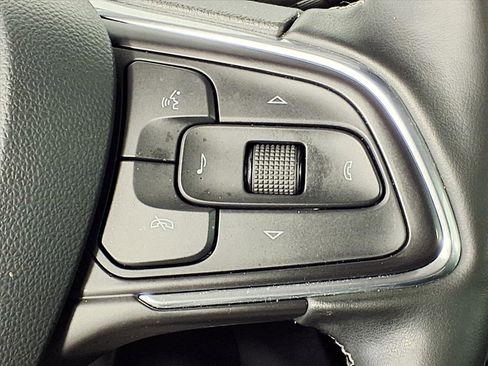 Used 2024 Buick Encore GX Avenir image 18