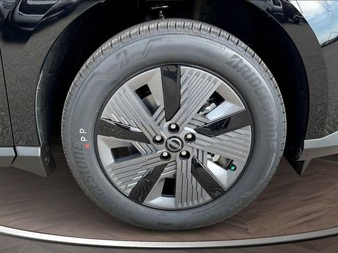 New 2026 Nissan Murano SL image 12