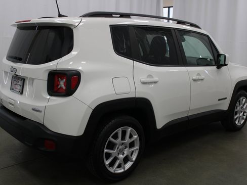 Used 2020 Jeep Renegade Latitude image 6