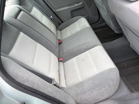 Used 2006 Mercury Montego Luxury FWD image 19