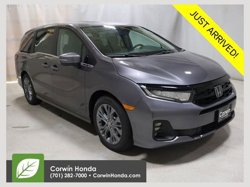 New 2026 Honda Odyssey Touring image 1