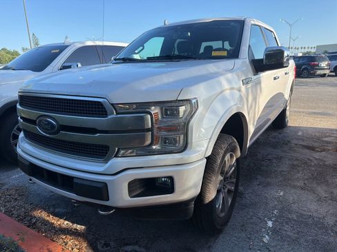 Used 2019 Ford F150 Platinum w/ Equipment Group 701A Luxury AWD/4WD image 4