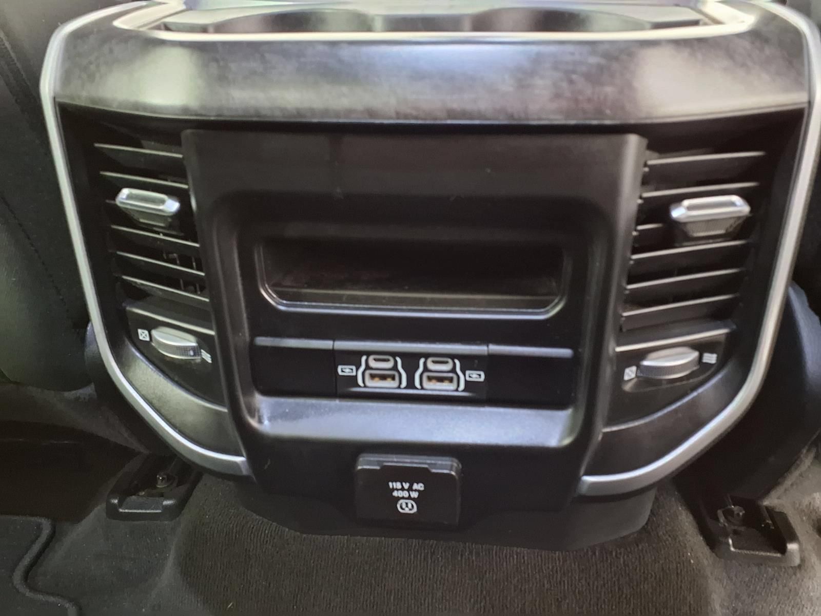 Used 2022 RAM 1500 Big Horn AWD/4WD image 12