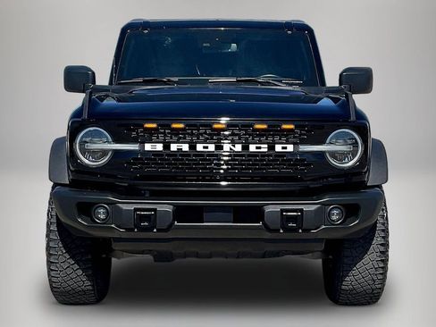 Certified 2023 Ford Bronco Wildtrak AWD/4WD image 3