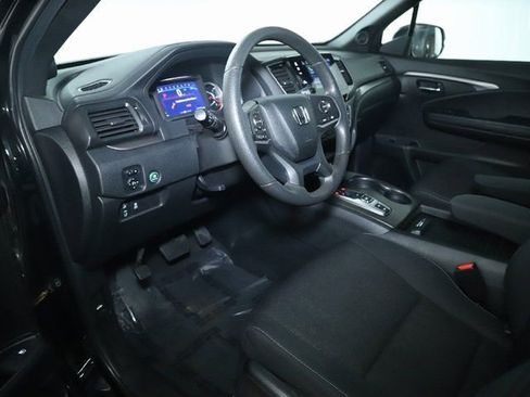 Used 2021 Honda Passport Sport image 17