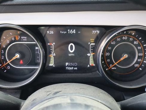 Used 2021 Jeep Wrangler Unlimited Sport AWD/4WD image 9