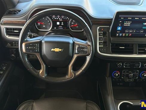Used 2021 Chevrolet Suburban High Country w/ Premium Package AWD/4WD image 17