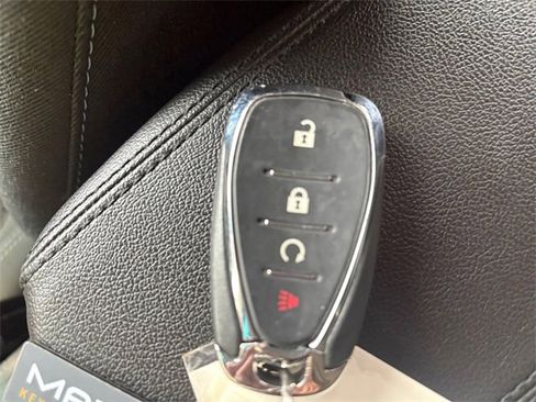 Used 2023 Chevrolet Bolt LT image 22