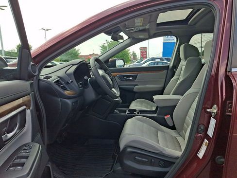 Used 2017 Honda CR-V EX image 11