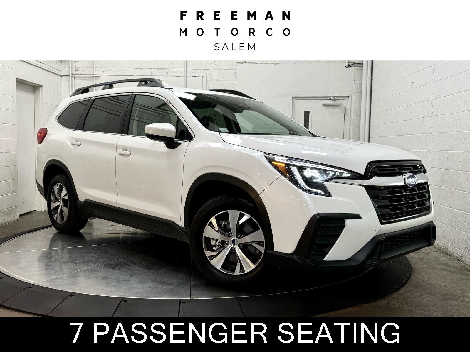Used 2025 Subaru Ascent Premium AWD/4WD image 1