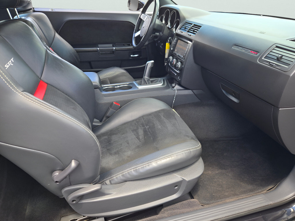 Used 2010 Dodge Challenger SRT8 w/ SRT Option Group II RWD image 11