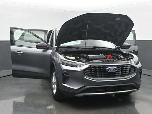Used 2025 Ford Escape Active AWD/4WD image 56