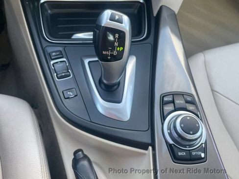 Used 2013 BMW 328i xDrive Sedan AWD/4WD image 13