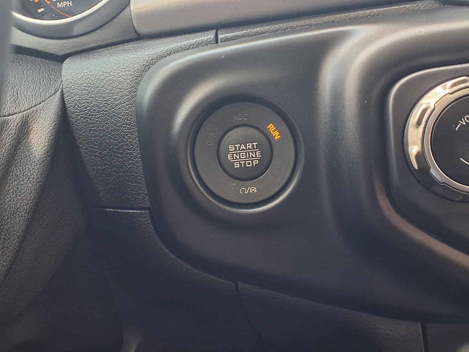 Used 2021 Jeep Gladiator Sport AWD/4WD image 12
