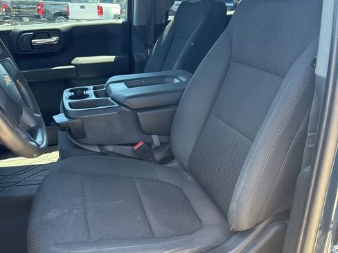 Used 2021 Chevrolet Silverado 1500 Custom AWD/4WD image 12