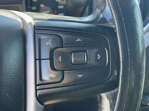 Used 2022 GMC Sierra 2500 SLE w/ SLE Value Package; AWD/4WD image 23